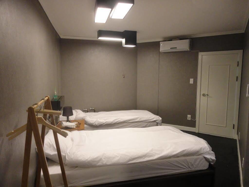 Xeromine Guesthouse Itaewon Seul Zewnętrze zdjęcie